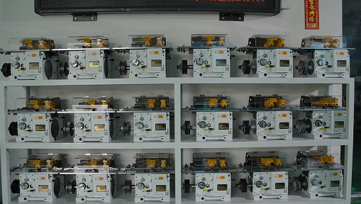 NC伺服送料機具備哪些特性？